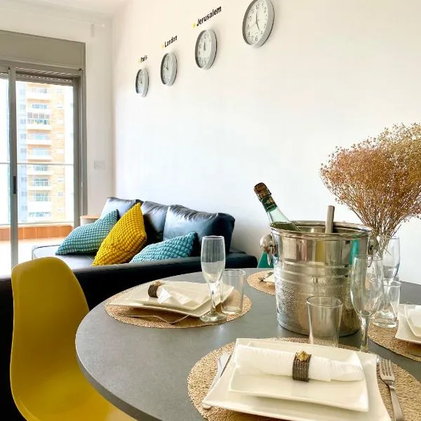 • Spacious Apartment in Trendy Akko/Acre •, hotel v destinaci Akko