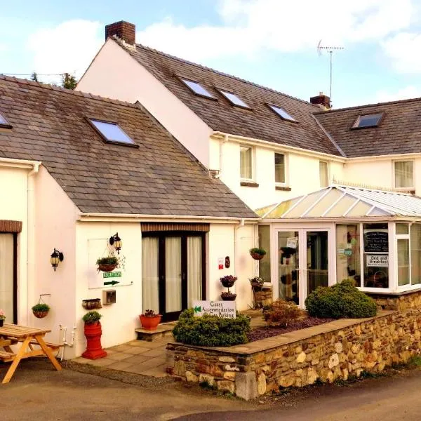 Ivybridge Guesthouse, hotel a Fishguard