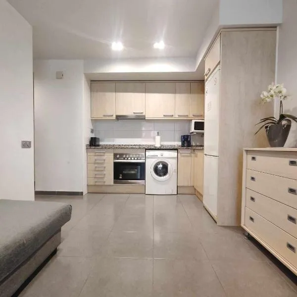 Mazi Apartments Nest, Hotel in Mataró