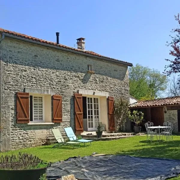 La maison de Marie, hotel in Verteuil-sur-Charente
