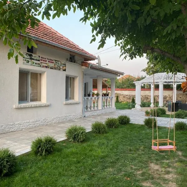 Elena, hotel in Gorsko Slivovo