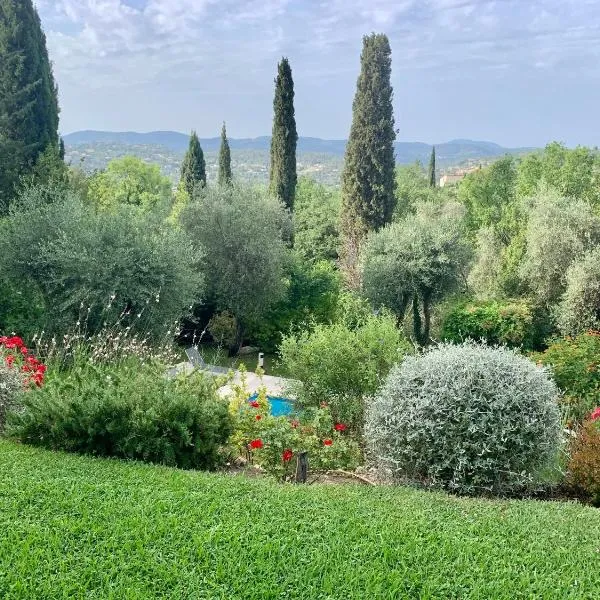 LA PERASCEDA, hotell i Spéracèdes