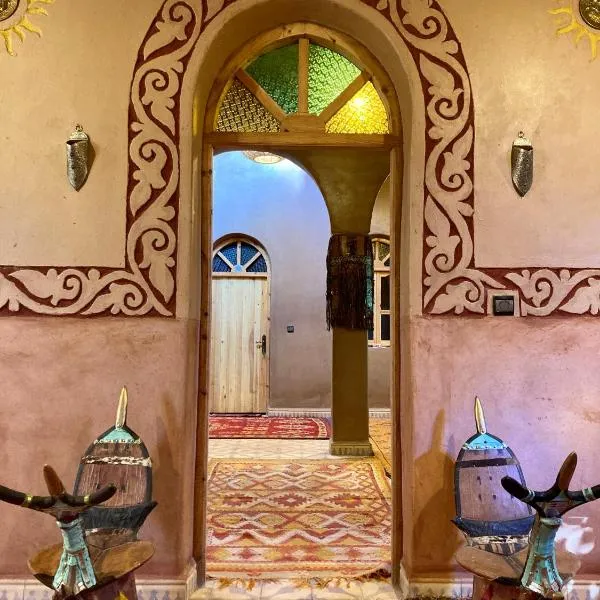 Riad Imuhar โรงแรมในมามิด
