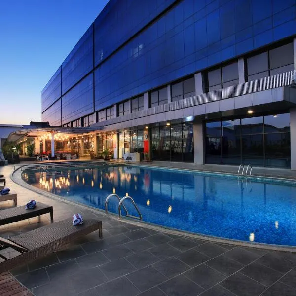 スイス ベルホテル シレボン（Swiss-Belhotel Cirebon）、チルボンのホテル