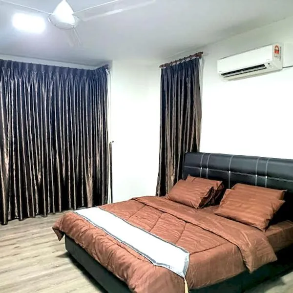 OYO HOME 90768 Flo Inn Motel, hotell sihtkohas Kampong Parit