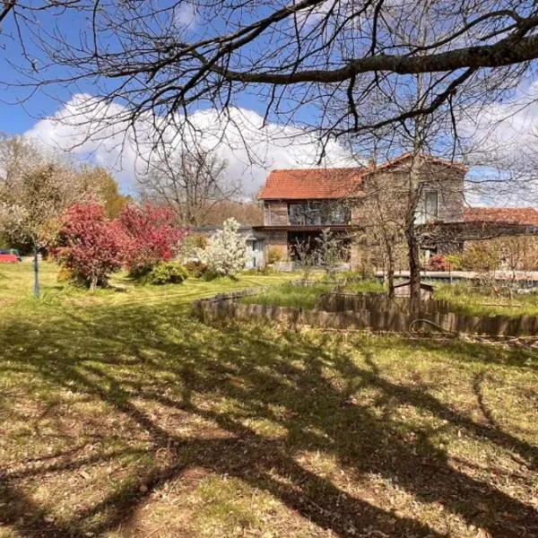 Relais de La Brande, hotel in Saint-Gourson