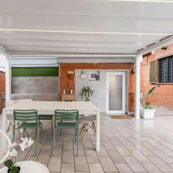 Touch&Go - Stanza privata con servizi, hotel v destinaci Ciampino