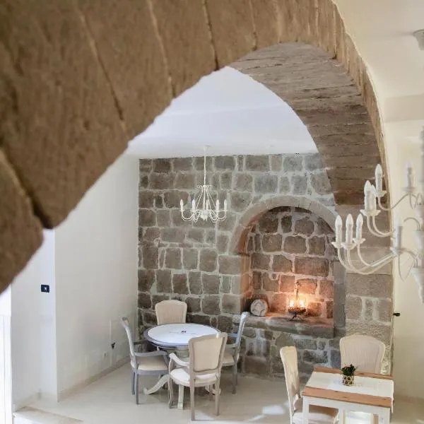 PALAZZO ALESSANDRINI GUEST HOUSE, hotel in Viterbo
