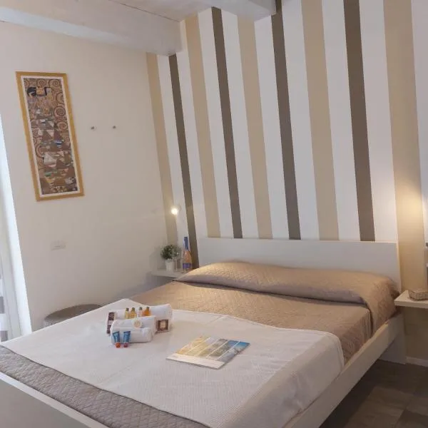 AURUM Affittacamere, hotel v destinaci Loreto