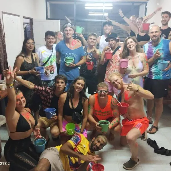 Seventeen Hostel, hotel v destinaci Haad Rin