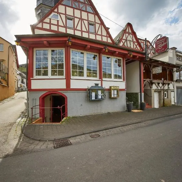 Gästehaus Zur Traube, hotel v destinaci Reil