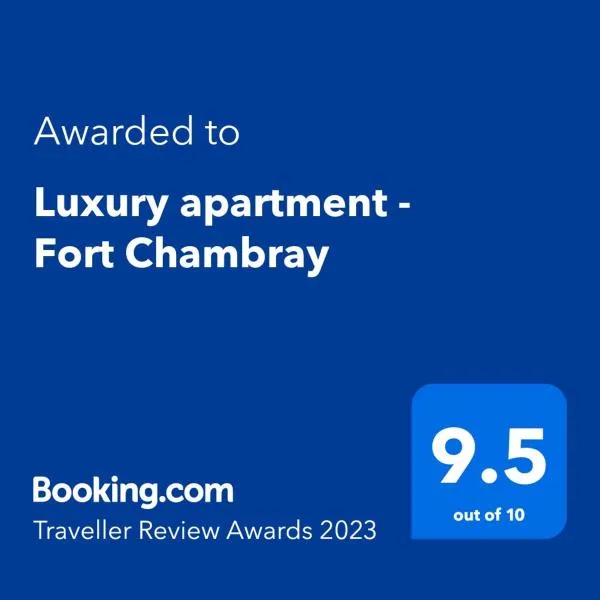 Luxury apartment - Fort Chambray, hotel in Għajnsielem