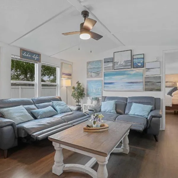 Boat and Fish on Lewisville Lake Pet-Friendly Haven, отель в городе Lake Dallas