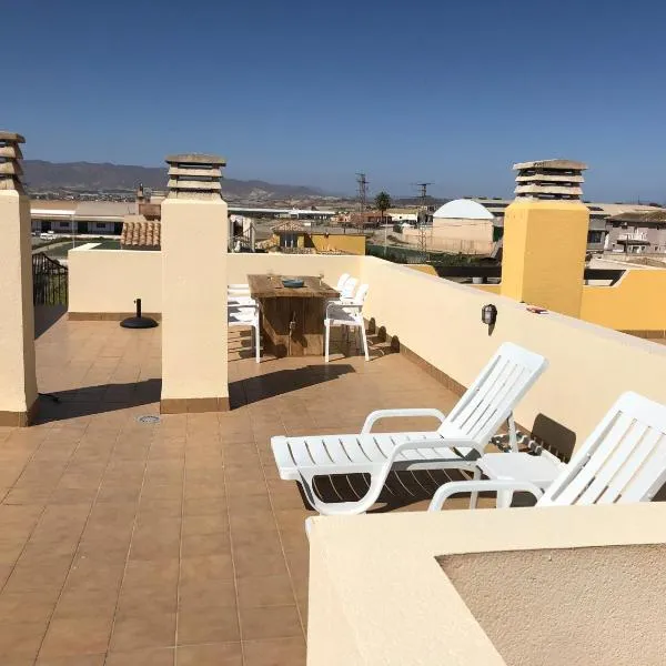 Nuri Palomares, hotel v destinaci Palomares