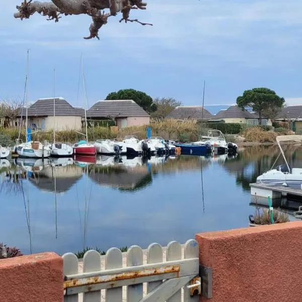 Charmante Maison de pêcheur, hotel v destinácii Le Barcarès