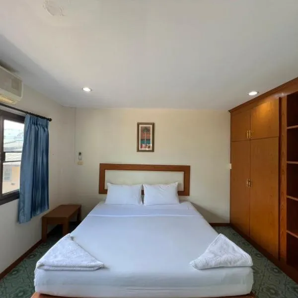 Baan Wang Bua, hotel v destinaci Ban Khok Kroat