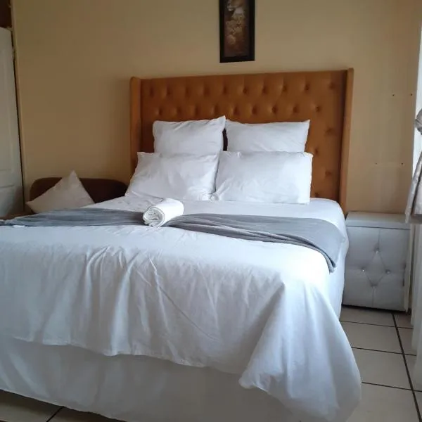 Kwesethu Guesthouse, hotel a Empangeni
