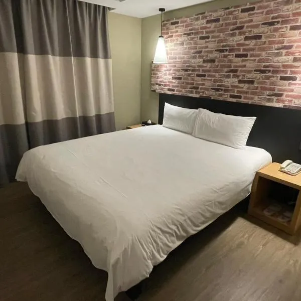 苓旅中山館-Lininn ZhongShan, hotel v destinaci Taipei