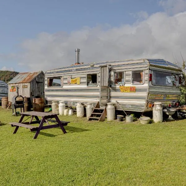 2 x Double Bed Glamping Wagon at Dalby Forest, hotel in Scarborough