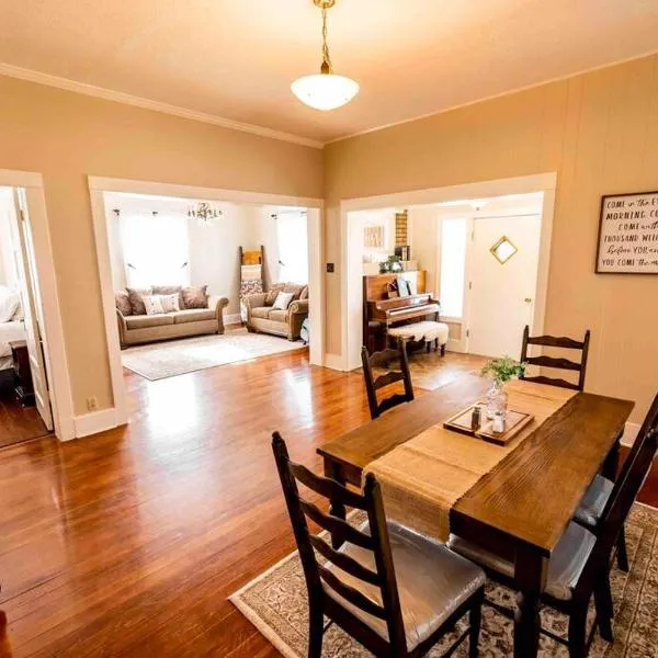 Maple Canyon*Pet-friendly fenced yard*RV Parking, hotel v destinaci Moroni