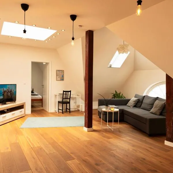 Wölkchen I helle und komfortable Ferienwohnung mit viel Platz zum Wohlfühlen, hotel di Bremerhaven