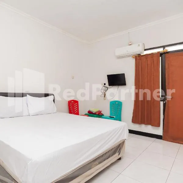 Wisma Juanda Bogor Mitra RedDoorz, hotel u gradu Bogor