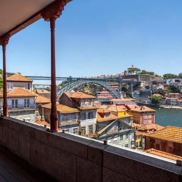 Hotel Carris Porto Ribeira, hotel em Porto