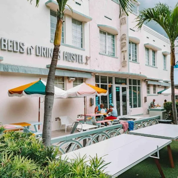 Beds n' Drinks, hotel v Miami Beach