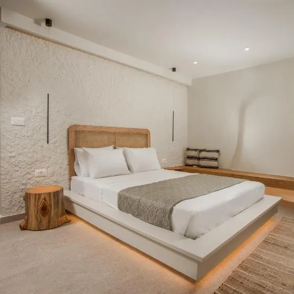Elirion Luxury Home, hotel in Kamária