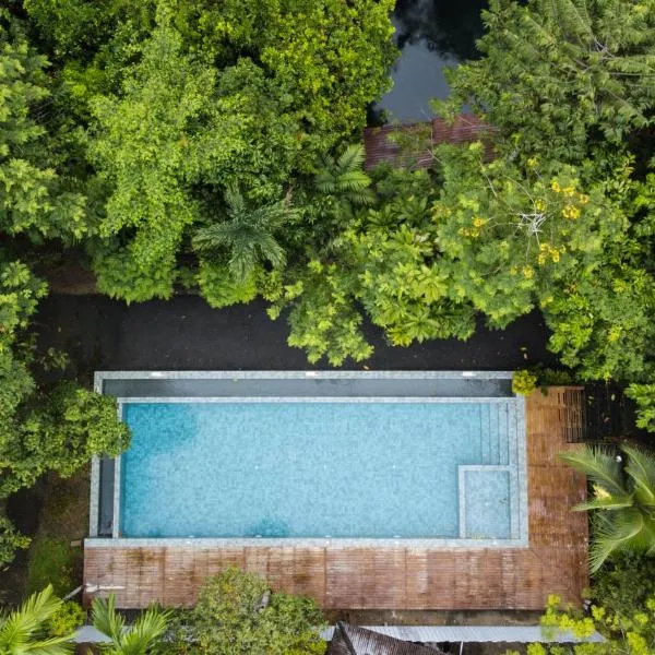 Blu Monkey Pooltara Krabi Hotel & Villas Pet Friendly, hotel v destinaci Tha Lane Bay