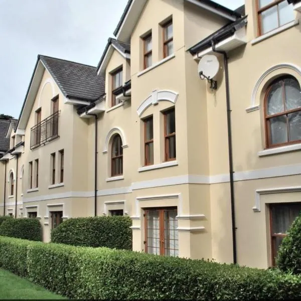 The Elms Apartments Ramsey Isle of Man UK, hotel v destinaci Ramsey