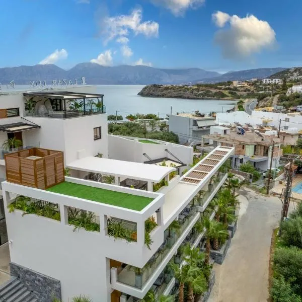 Beach Walk Luxury Suites, hotel di Agios Nikolaos