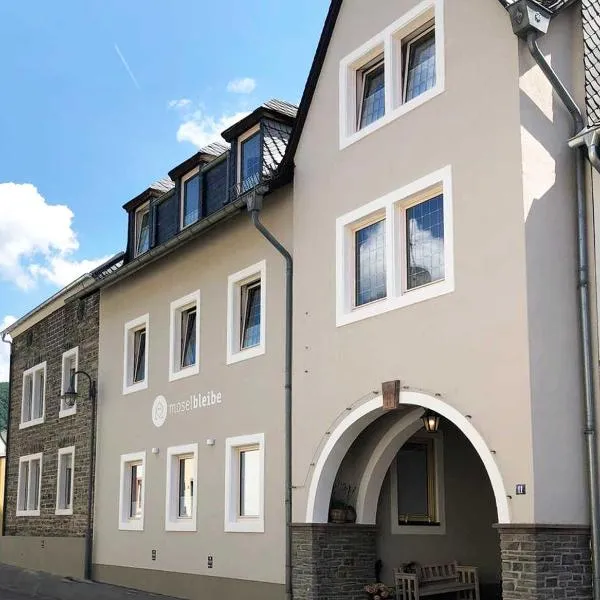 NEU!!! Moselbleibe Winzerhaus Kues, hotel in Bernkastel-Kues