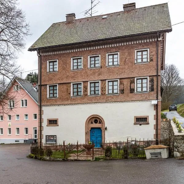 Altes Pfarrhaus，Vöhrenbach的飯店