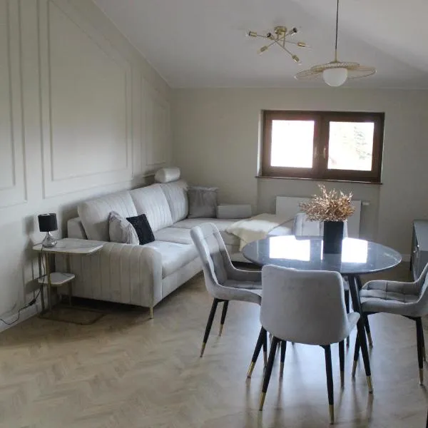 Apartament na Helskiej, hótel í Rewa