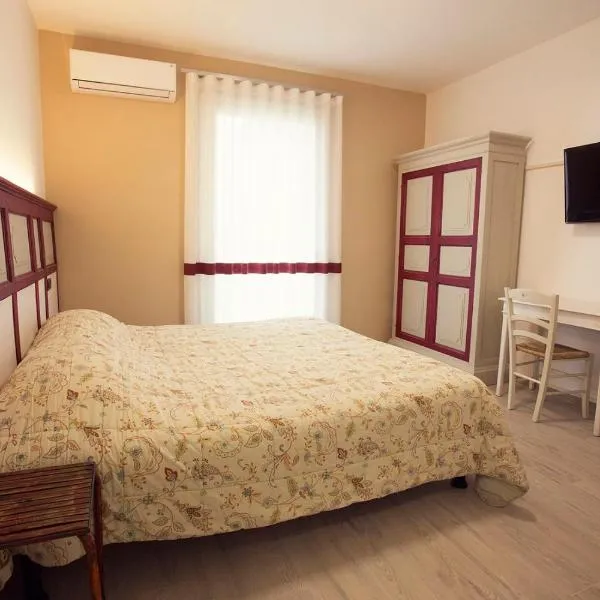 Romantica camere Le Fate con Vista sulle Montagne vicino a Bassano del Grappa, hotel v destinaci Romano D'Ezzelino