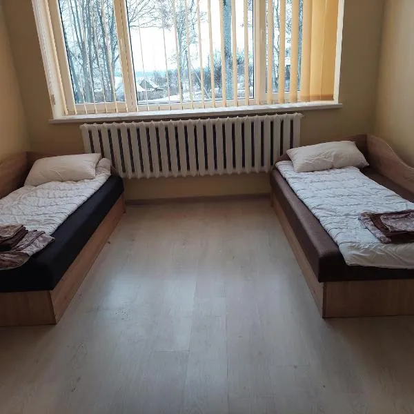 Kriaunų bendruomenės Svečių namai, hotel v destinaci Gipenai