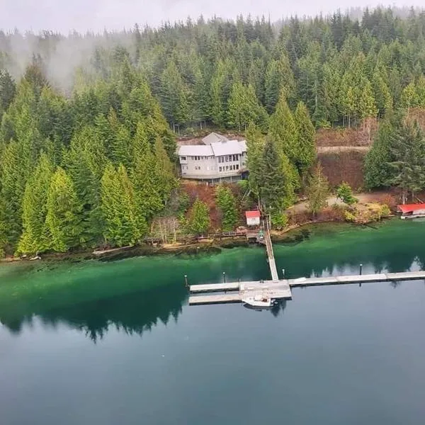 Argo's Landing, hotell i Bamfield