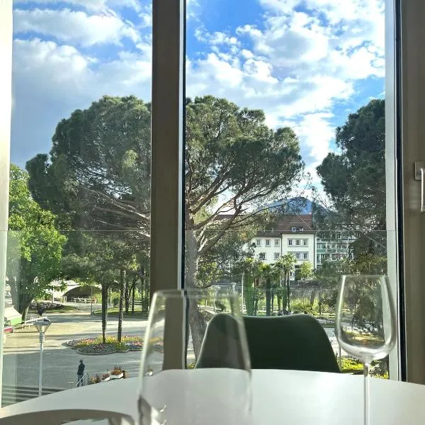 Kurhaus Apartment + parking, hotel v Meranu