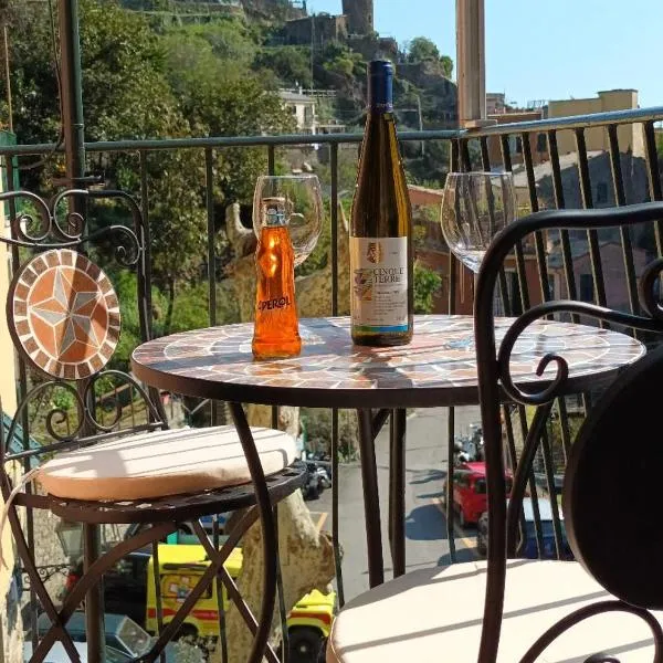 Viesnīca Appartamento Linda a pochi passi dal mare - 011030-LT-0357 pilsētā Vernaca