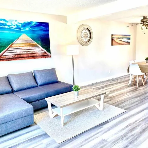 Beautiful home near Disneyland. Entire place!, hotel in Orange