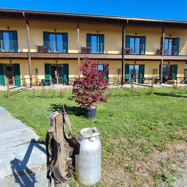 Casale del Valla Agri B&B Naturista – hotel w mieście Spigno Monferrato