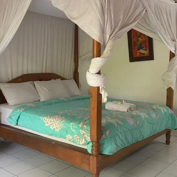 Barclona Guesthouses Lovina, hotel in Buleleng