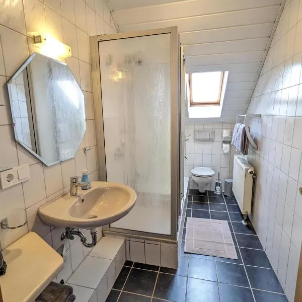 Ferienwohnung Madenburgblick, hotel u gradu 'Eschbach'