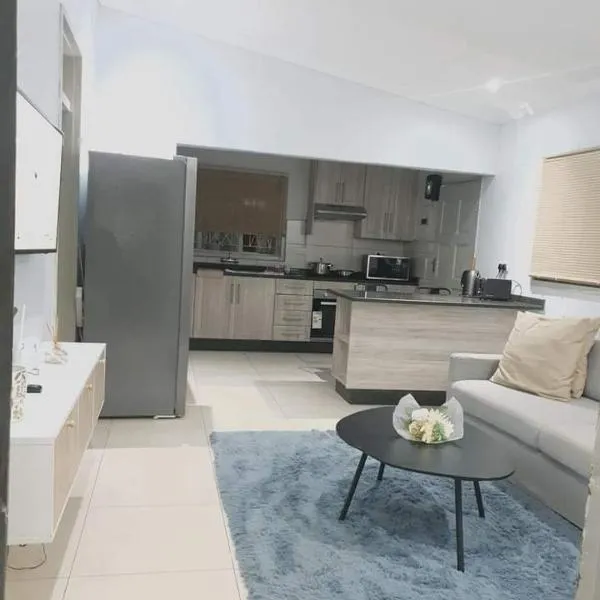 Out of Ordinary 3beds BKT Plot 15298, hotel in Gaborone