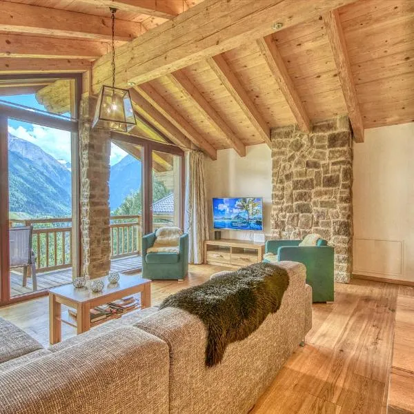 Ski-in Ski-out Chalet Maiskogel 13A - by Alpen Apartments, hotell i Kaprun
