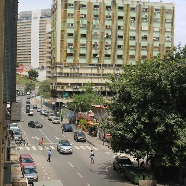 Nzinga House Stay, hotel em Luanda
