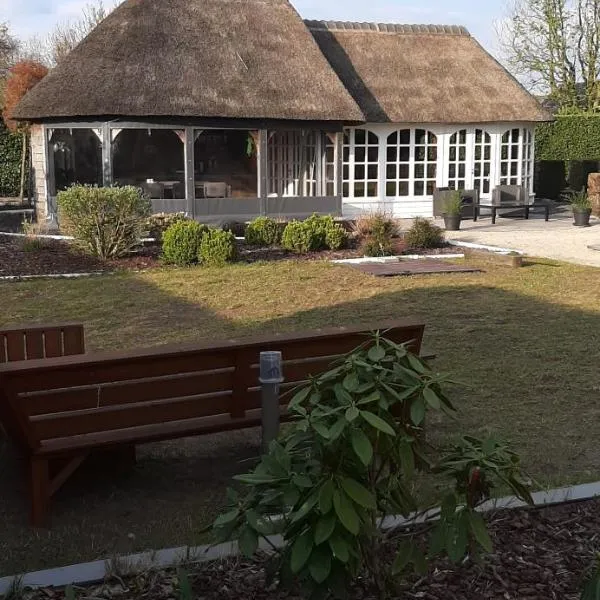 Kamer 22 Bed & Breakfast, hotell i Poppel