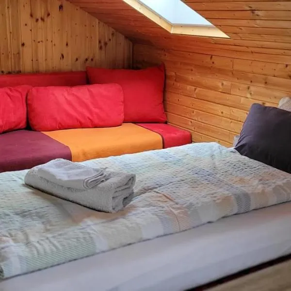 Pension Schlafstuhl, hotel v destinaci Aschheim