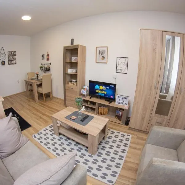 Sweet apartment, hotel in Subotica
